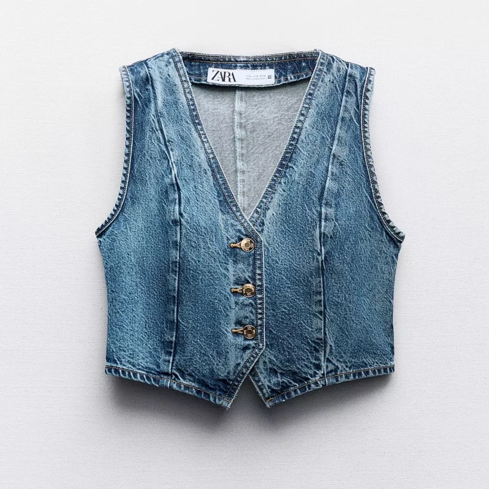 Zara Cropped Classic Blue Denim Vest - Picture 3 of 6